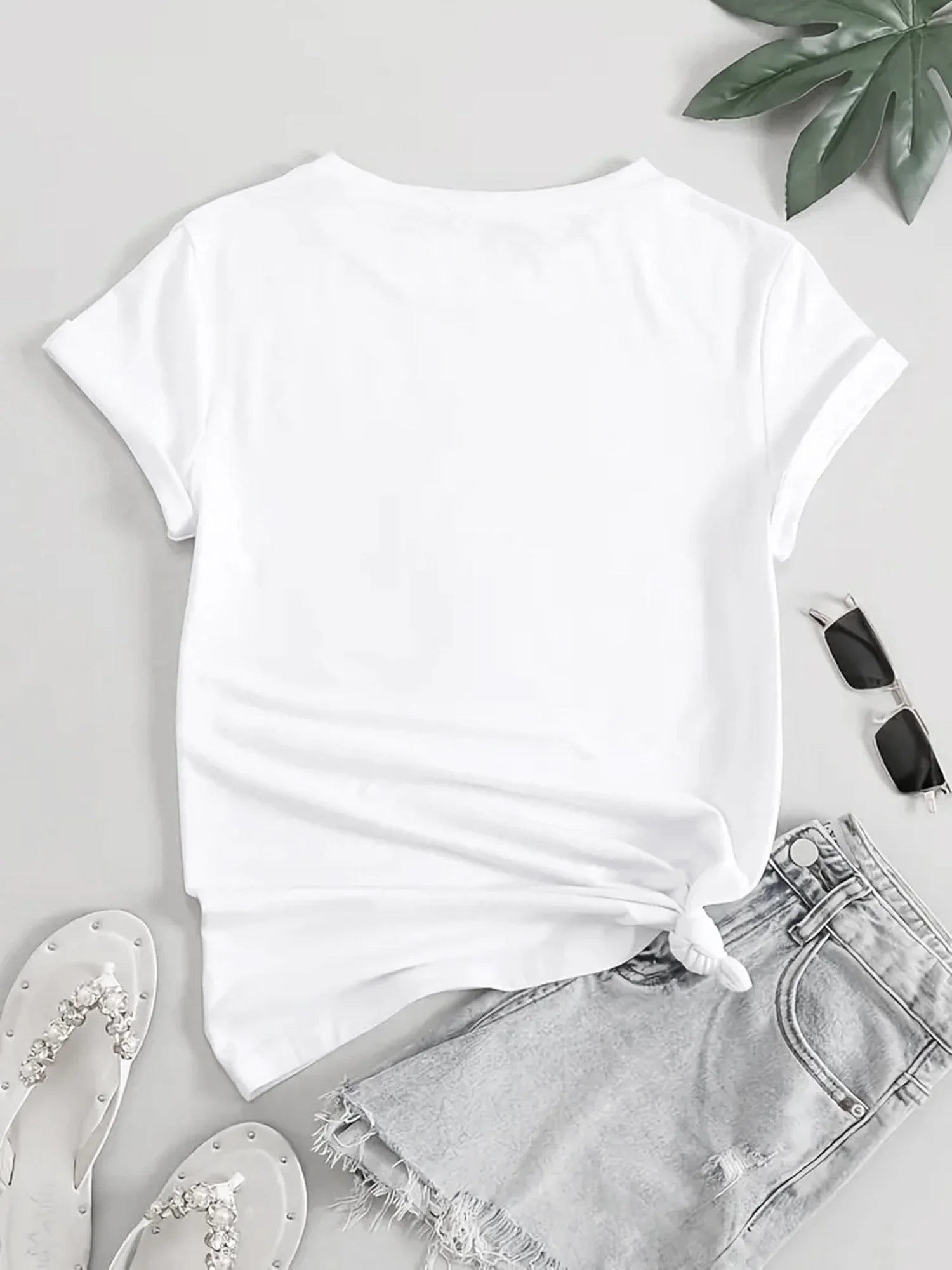 T-Shirt Short Sleeve Round Neck Casual Top with Heart Women's Aesthetic Clothes
